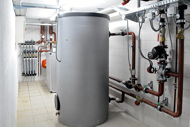 Rezervoar od 750 litara obezbeđuje akumulaciju toplote u geotermalnom sistemu Amadea II