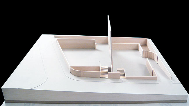 Amadeo scale model construction step 4