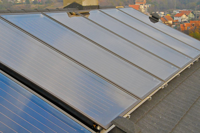 The right group of solar collectors with 6 panels in serie