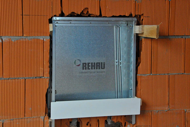 Rehau cabinet for underfloor heating manifolds