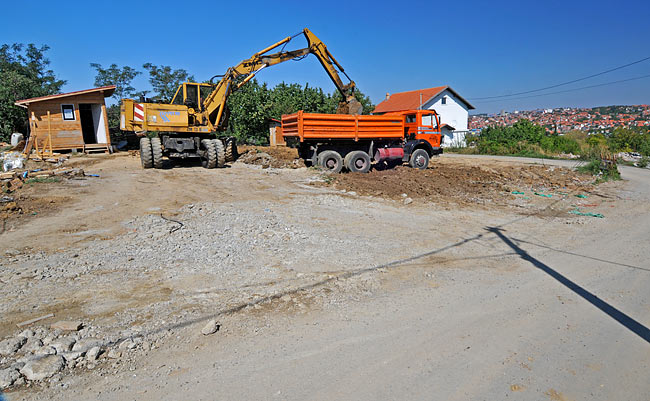 Preparation of Amadeo II's land - 01