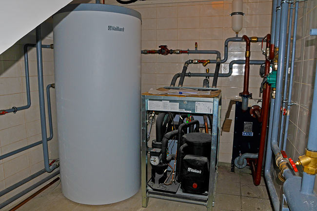 Vaillant 750 liters buffer and geothermal heat pump